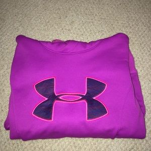 Under Armour sweatshirt